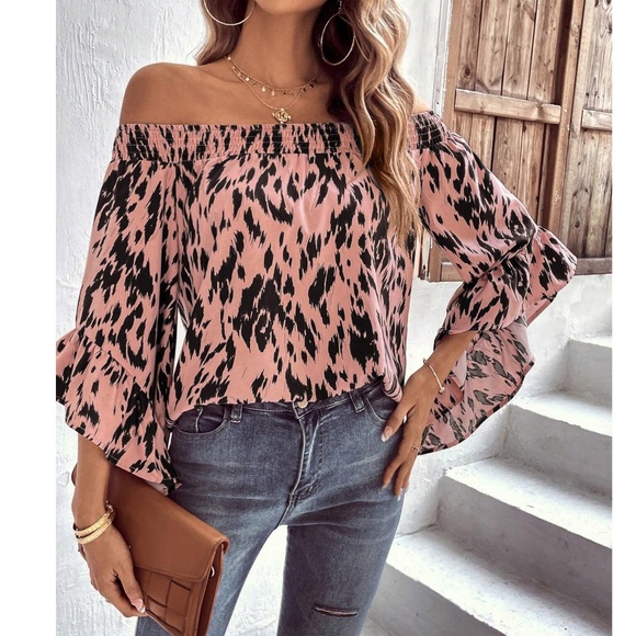 Leopard Print Off Shoulder Wide Sleeve Ruffle Blouse - Picture 10 of 10